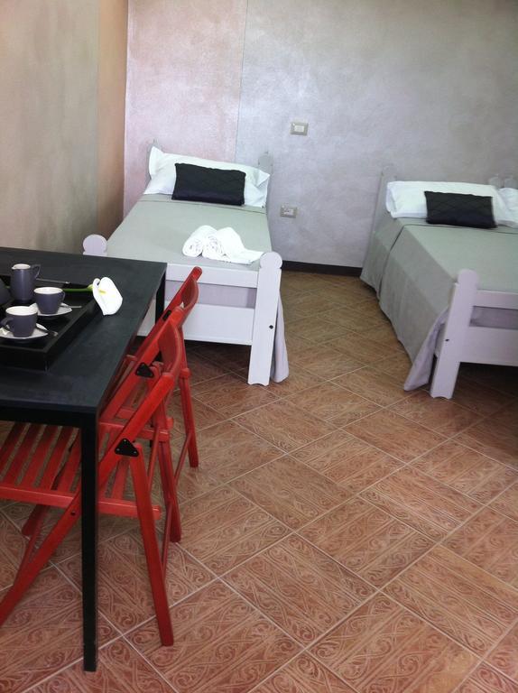 Bb Masotte Bed & Breakfast Sommacampagna Rom bilde